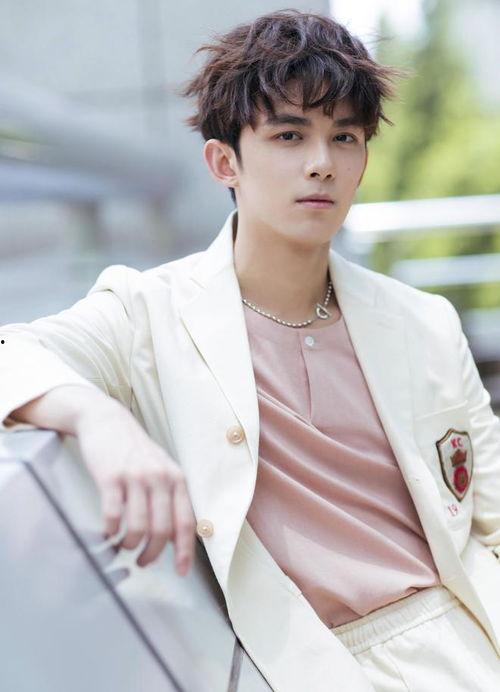 吴磊娱乐圈爆料,揭秘明星幕后故事  第2张